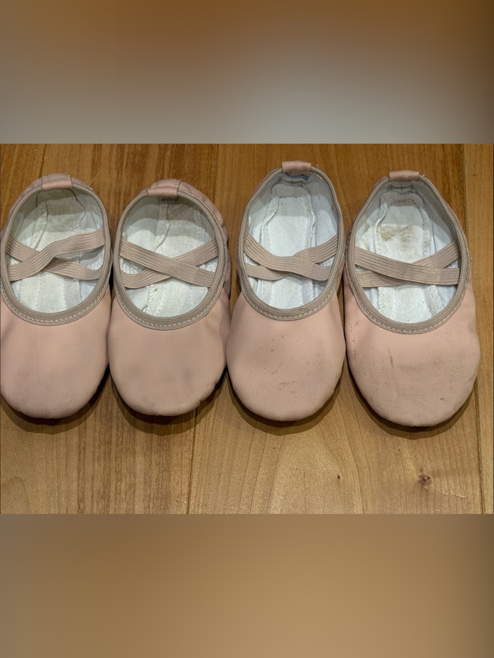 Kids Ballet dance shoes with Elastic Strap - Pink